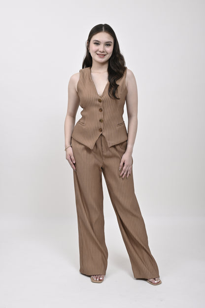 Hazel Vest Coordinates